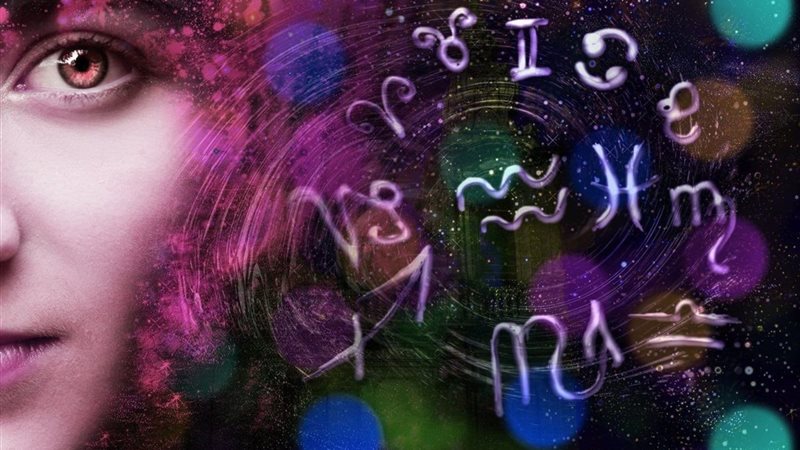 حظك اليوم وتوقعات الأبراج