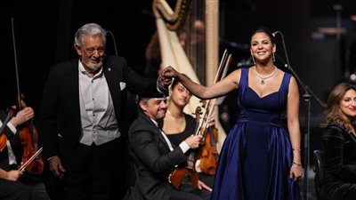 حفل تاريخي في دار الأوبرا الجديدة يجمع اثنين من عمالقة الغناء العالمي