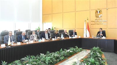 وزير الإسكان يعقد اجتماعاً لمتابعة مشروع تطوير موقع التجلي الأعظم بسانت كاترين