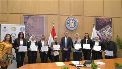 وزير المالية يكرم الشباب الفائزين في مسابقة «أكثر الأفكار الإبداعية لموازنة المواطن»