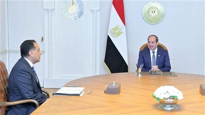 الرئيس السيسي يستقبل رئيس الوزراء للتشاور معه لإجراء تعديل على تشكيل الحكومة الحالية