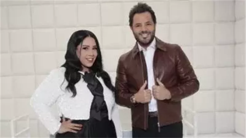 شيماء سيف مع نيشان 