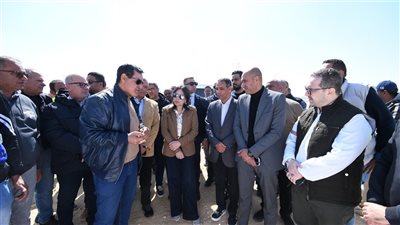 وزيرة الإسكان تتفقد منطقة الرابية بمدينة الشروق لمتابعة الموقف التنفيذي لأعمال المرافق