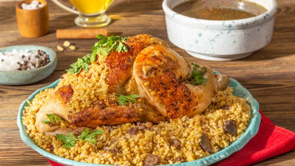 طريقة عمل الدجاج المحشي بالفريك