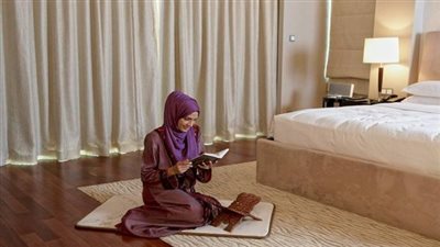 ما حكم اعتكاف المرأة في بيتها؟..