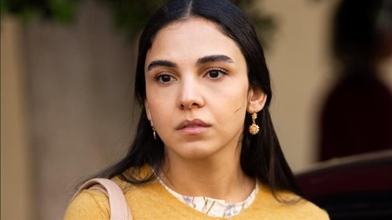 عرض وطلب بطولة سلمى أبو ضيف 