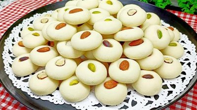 حلويات عيد الفطر .. طريقة عمل الغريبة الناعمة في المنزل