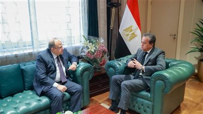 وزير الصحة يبحث مع رئيس هيئة الدواء توافر الأدوية والمستلزمات وملفات التتبع والتوطين