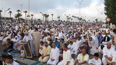 ما حكم صلاة العيد هل سنة أم فرض؟.. الإفتاء تُجيب