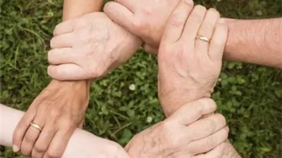 الأقارب المزعجون يسرعون الشيخوخة البيولوجية