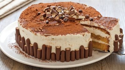 طريقة عمل  كيكة التراميسو بخطوات سهلة وسريعة في مطبخك 