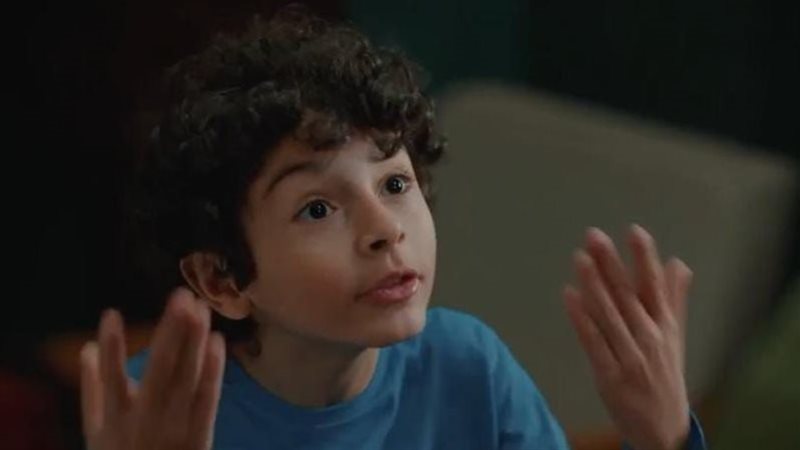 الطفل جان رامز في بابا وماما جيران 