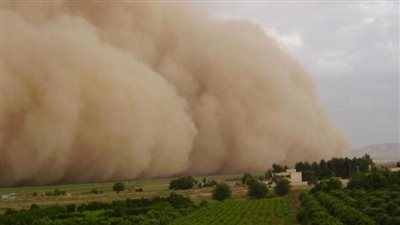 بشارة خير أم علامة شر؟.. تفسير رؤية العاصفة في المنام لابن سيرين