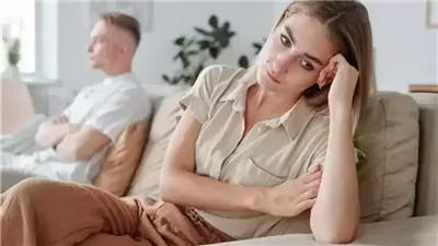 زوجي يتحدث مع فتاة في لعبة وأنا خائفة على زواجنا