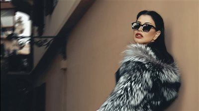 جومانا مراد تجسد الجرأة والفخامة في إطلالة واحدة