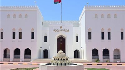 سلطنة عُمان تجدد دعوتها لوقف الحرب وإحلال السلام رغم الهجماتُ التي استهدفتها