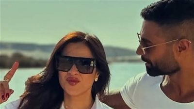 ياسمين عبد العزيز تتألق في «وننسى اللي كان»… أزياء تحكي القصة قبل الحوار 