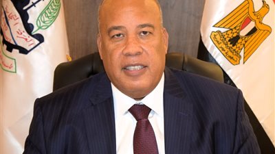 رئيس غرفة القاهرة: استهداف مصانع الحديد والصلب في إيران لم يأتِ عشوائيًا