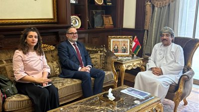 السفير عبد الله الرحبي يستقبل مدير شؤون الأونروا في الضفة الغربية