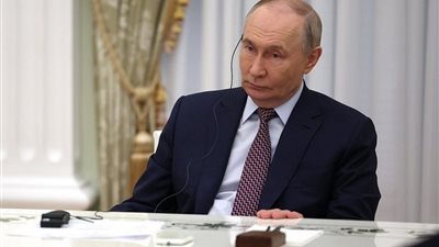 بوتين يستقبل وزير الخارجية المصري في الكرملين ويؤكد تعزيز التعاون الاستراتيجي ومشروعات الطاقة والغذاء