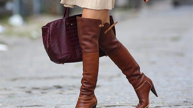 تفسير رؤية الحذاء البني في المنام