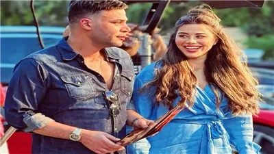 محمد إمام يعلن “صقر وكناريا”… تعاون سينمائي جديد يشعل حماس الجمهور