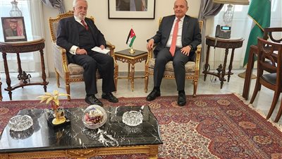 تعزيز التعاون الأردني الكرواتي خلال لقاء دبلوماسي في القاهرة