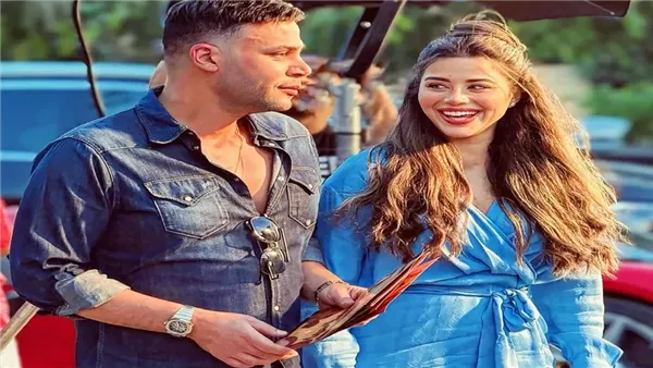 محمد إمام مع يارا السكري 