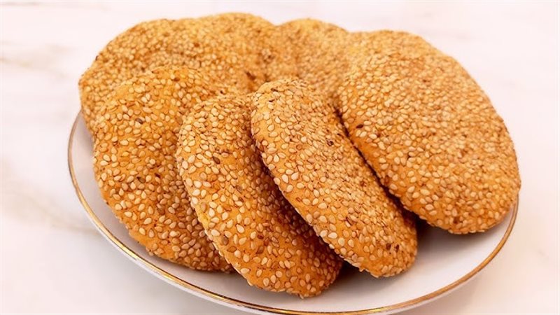 طريقة عمل  الكوكيز   بالسمسم والطحينة 