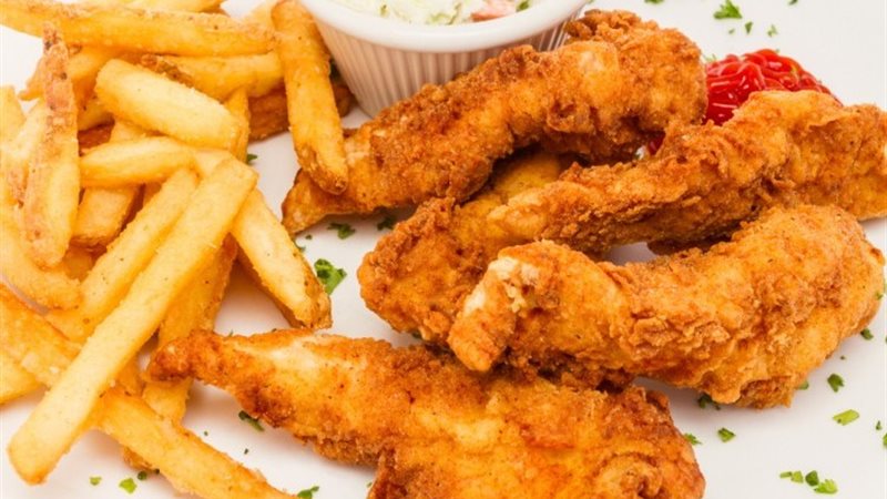   أصابع الدجاج الحارة المقرمشة