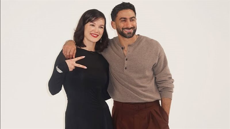 بينار دينيز مع أنس بوخش 