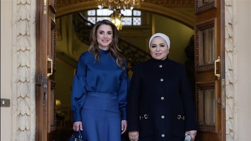السيدة انتصار السيسي مع الملكة رانيا 