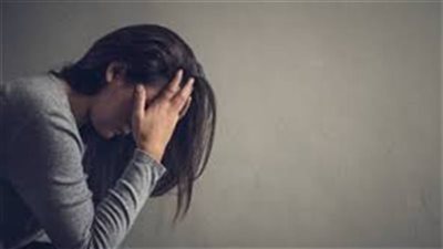 فتاة تسأل: كيف أتعامل مع أمي الخائنة؟