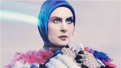 سامية بنشاو… حين تتحوّل الأناقة المحتشمة إلى قوة تغيير في عالم الموضة