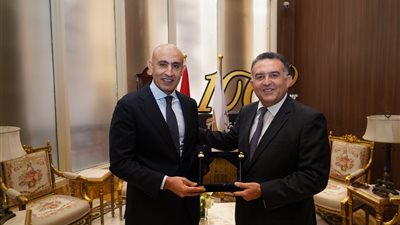 توقيع مذكرة تفاهم مصرية يابانية لإدماج الثقافة المالية في التعليم الثانوي من داخل البورصة المصرية