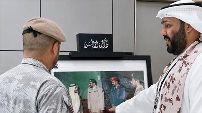الأرشيف والمكتبة الوطنية يوثّق مسيرة توحيد القوات المسلحة بمعرض تاريخي في مطار زايد الدولي