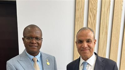 وزير الخارجية يبحث مع رئيس وزراء بوروندي تعزيز العلاقات الثنائية والتنسيق الأفريقي 