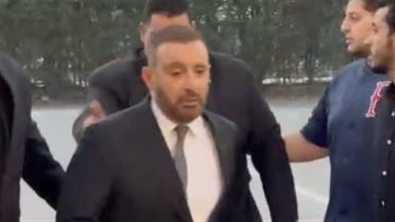 أحمد السقا في عزاء والد حمدي الميرغني 