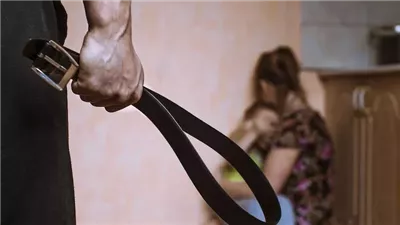 زوجة تحرر محضر ضد زوجها وتطلب الخلع: ضربني ورفض يشتري «لحمة العيد»