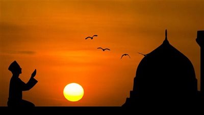  ما حكم من عجز عن أداء الصلاة في وقتها؟.. الإفتاء تُجيب