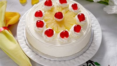 سريعة وشهية.. طريقة عمل كيكة الأناناس الباردة بخطوات بسيطة