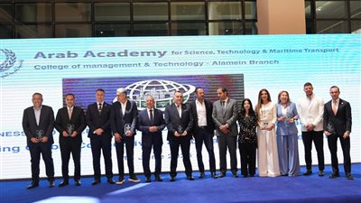 البورصة المصرية تطلق مبادرة لتدريب أوائل خريجي الجامعات وتأهيلهم لسوق العمل