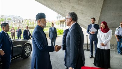 السلطان هيثم يؤكد من مقر اليونسكو التزام عُمان بدعم الحوار الحضاري وصون التراث الإنساني