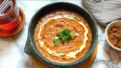 تفسير حلم أكل الفول في المنام وعلاقته بالهموم والمشاكل 
