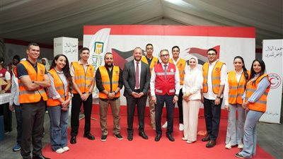 البنك الأهلي المصري يدعم مبادرة «من المرأة المصرية لشقيقتها الفلسطينية.. سنبقى سندًا» بـ2 مليون جنيه
