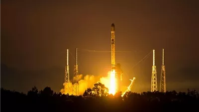 SpaceX تطلق 81 قمرا صناعيا