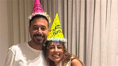 رسالة قصيرة وصورة رومانسية.. كيف احتفلت ميرنا الهلباوي بعيد ميلاد أحمد السعدني؟