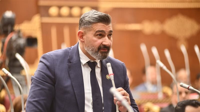 ياسر جلال 