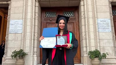 حسين الزناتي يهنئ الدكتورة ماسة أدهم الكاشف بتكريمها من جامعة القاهرة