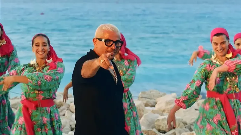كليب لولا البنات بطولة عمرو دياب وپنكي سليم